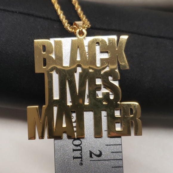 Black Lives Matter (BLM) Pendant and Chain Set - Picture 3 of 4